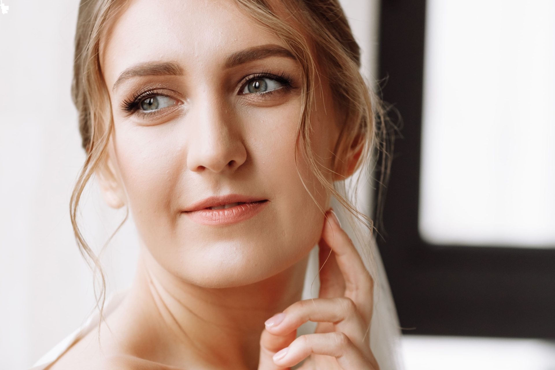 Trucco da sposa naturale: luminoso e perfetto per il grande giorno